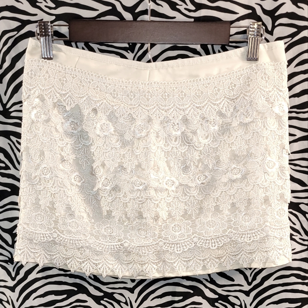 Sans Souci Lace Skirt